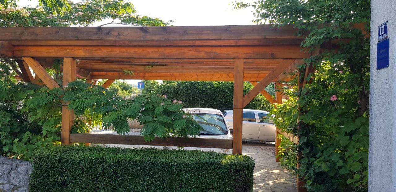 Apartmani Pajalic Krk Town Zewnętrze zdjęcie